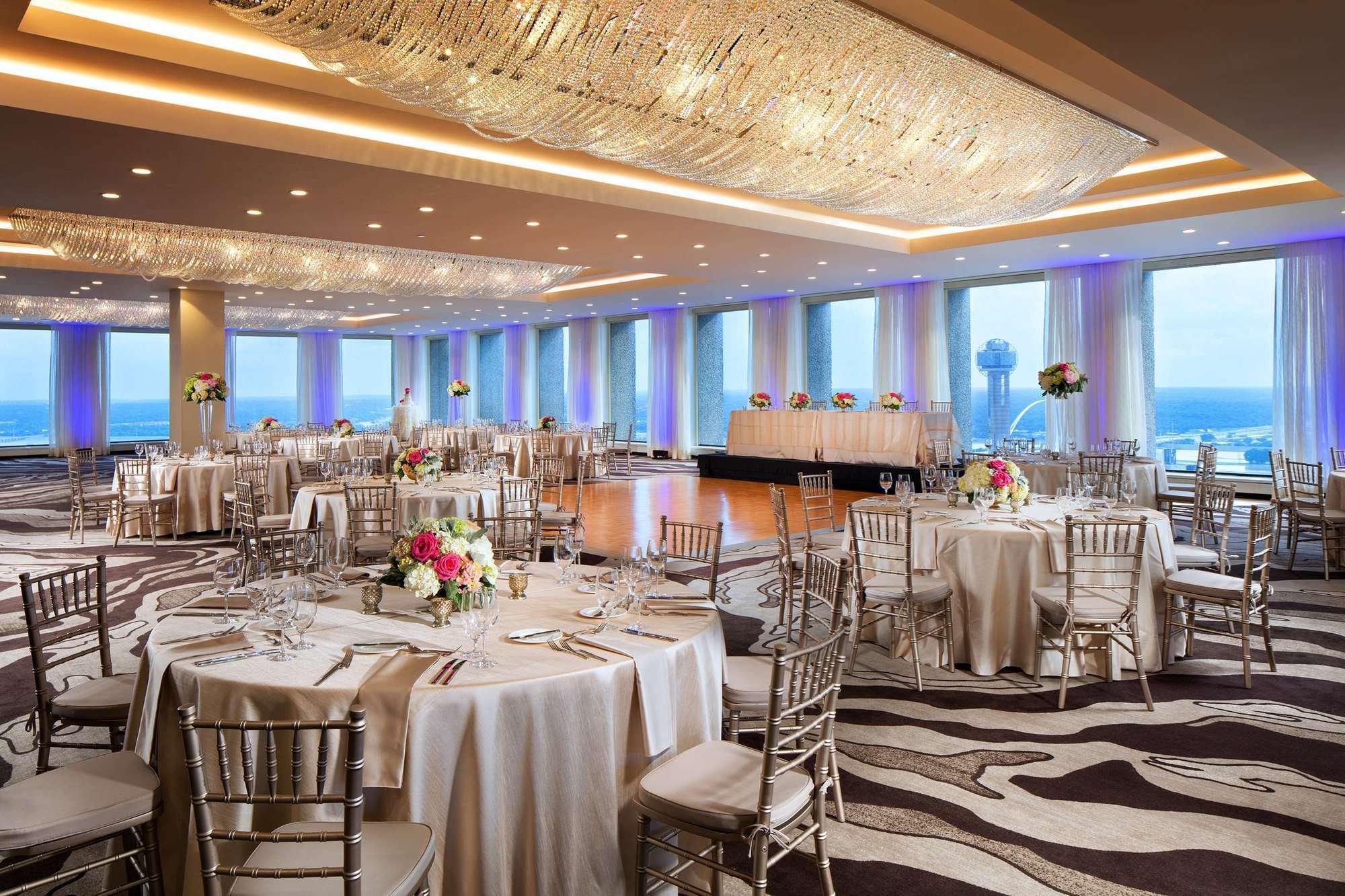 The Westin Dallas Downtown מראה חיצוני תמונה